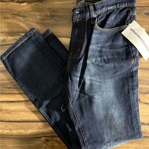 CLEARANCE - NWT Amazon Essentials Men’s Athletic Fit Jeans | 32x33 | Dark Wash